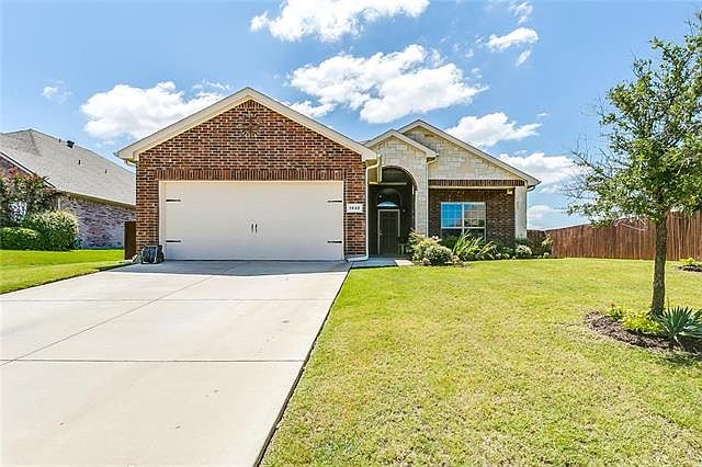 1st image of 1622 Silverstone Dr