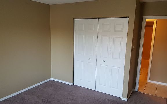 5th image of 1665 Coach Dr APT 204