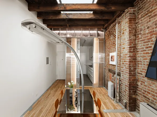186 East 2nd Street 16 image 3 of 8