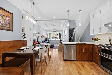 257 7th Street