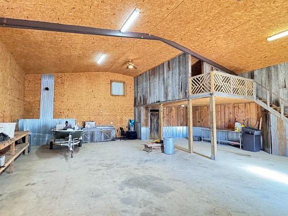 3rd image of Rockhill Rd