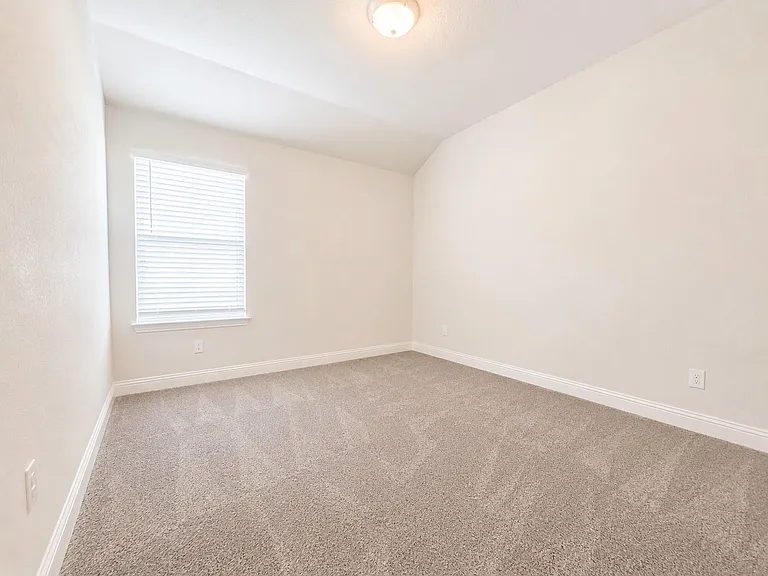 1212 Castiglione Ln — Photo 15
