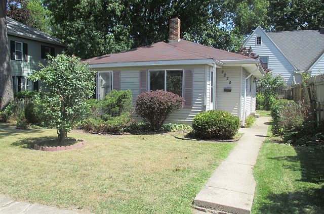 1st image of 2224 Leer St