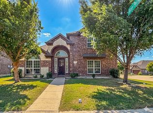 8300 Meadow Sweet Ln, Fort Worth, TX 76123