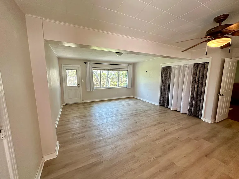 2310 Covina Way S — Photo 11