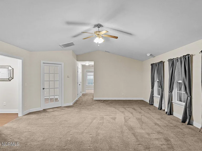 711 Shearwater Ln — Photo 25