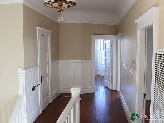 3rd image of 1646 Stockton St