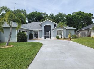 1806 Barrington Cir, Rockledge, FL 32955