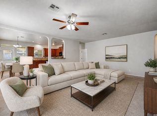 720 Hollow Rdg, Schertz, TX 78108