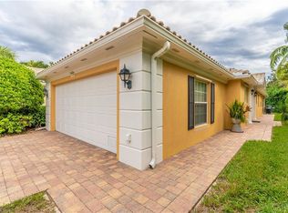 7358 Emilia Ln, Naples, FL 34114