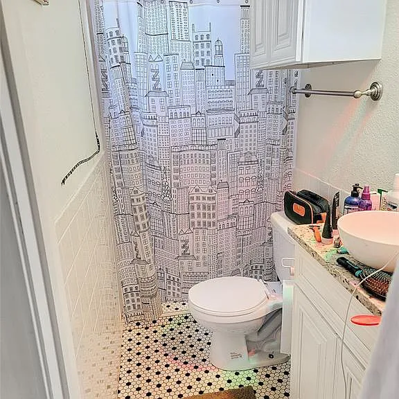 2413 Bahama Rd — Photo 8