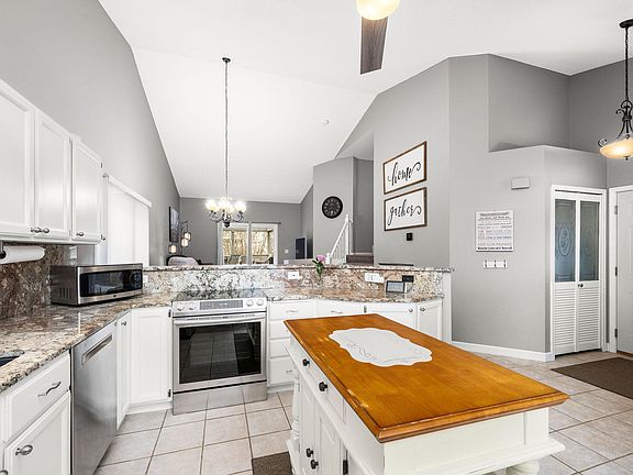 5th image of 19073 Twilight Trl