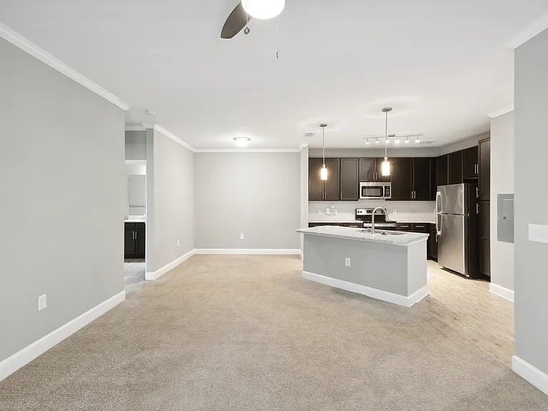 Harbor Creek Apartments — Photo 35