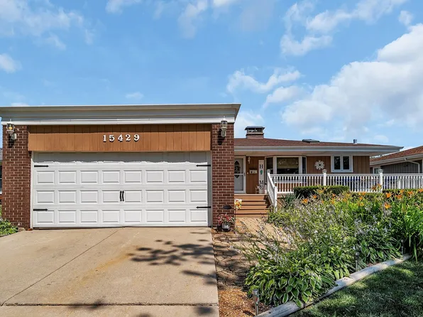 15429 Ann Marie Dr, Oak Forest, IL 60452