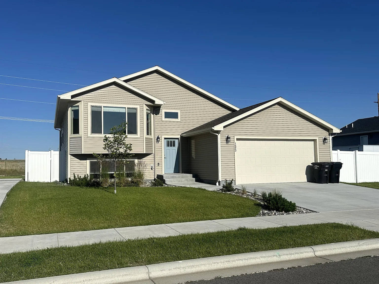 1523 Rancho Vista - - — Photo 1