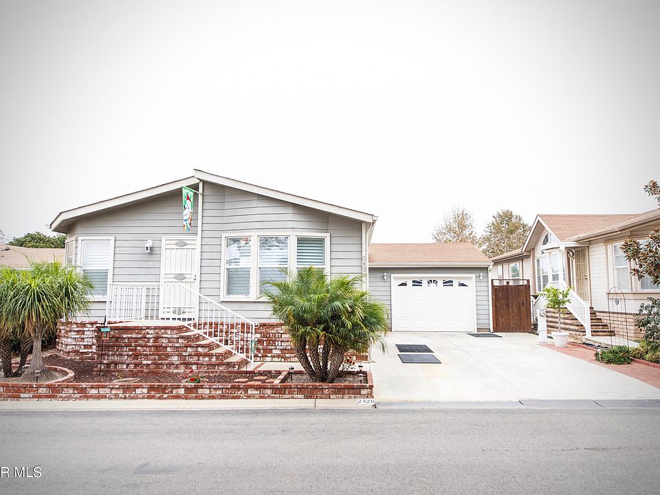 1st image of 2420 Cranberry Dr #15