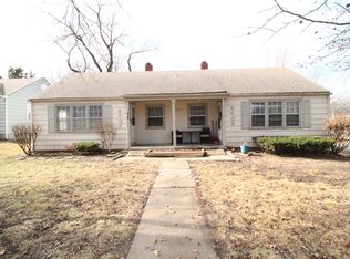 4407 S Parkway Dr, Olathe, KS 66061