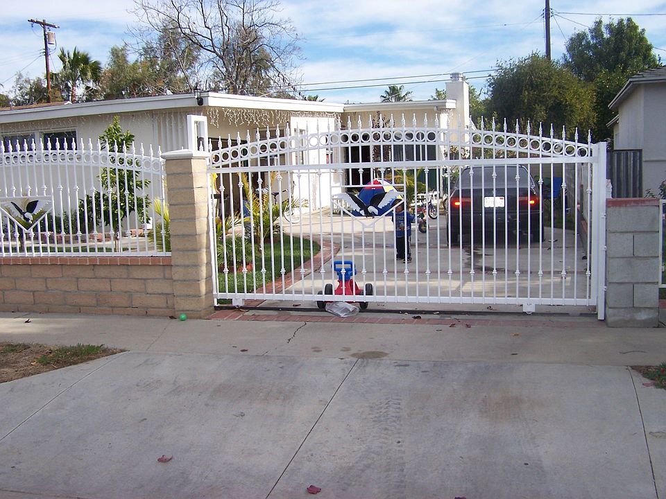 2nd image of 7328 Paso Robles Ave
