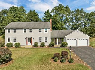 9 Catalina Ln, Nashua, NH 03064