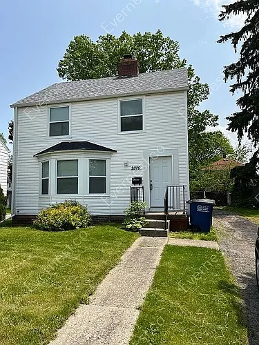 2820 Winsted Dr Photo 1
