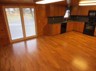 1363 Pushaw Rd, Glenburn, ME 04401