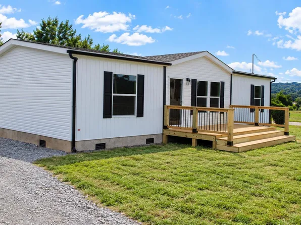 104 Chinquapin Ln, Jonesborough, TN 37659