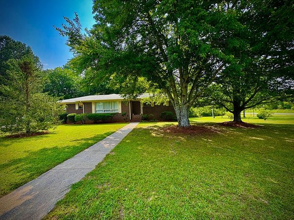 2827 Sunset Dr