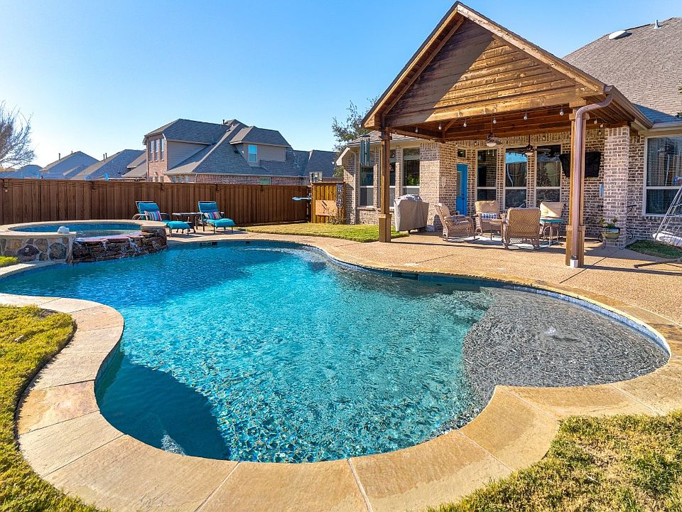 8106 Lake Valley Ct, Rowlett, TX 75089 | Zillow