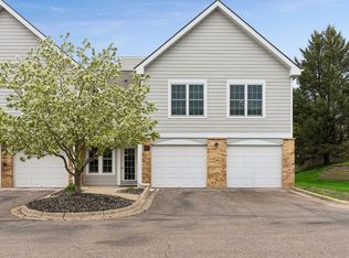 6000 Chasewood Pkwy APT 204, Minnetonka, MN 55343