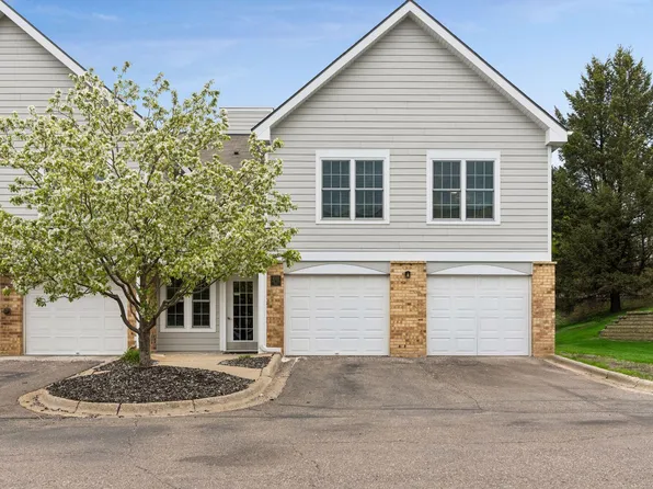 6000 Chasewood Pkwy APT 204, Minnetonka, MN 55343