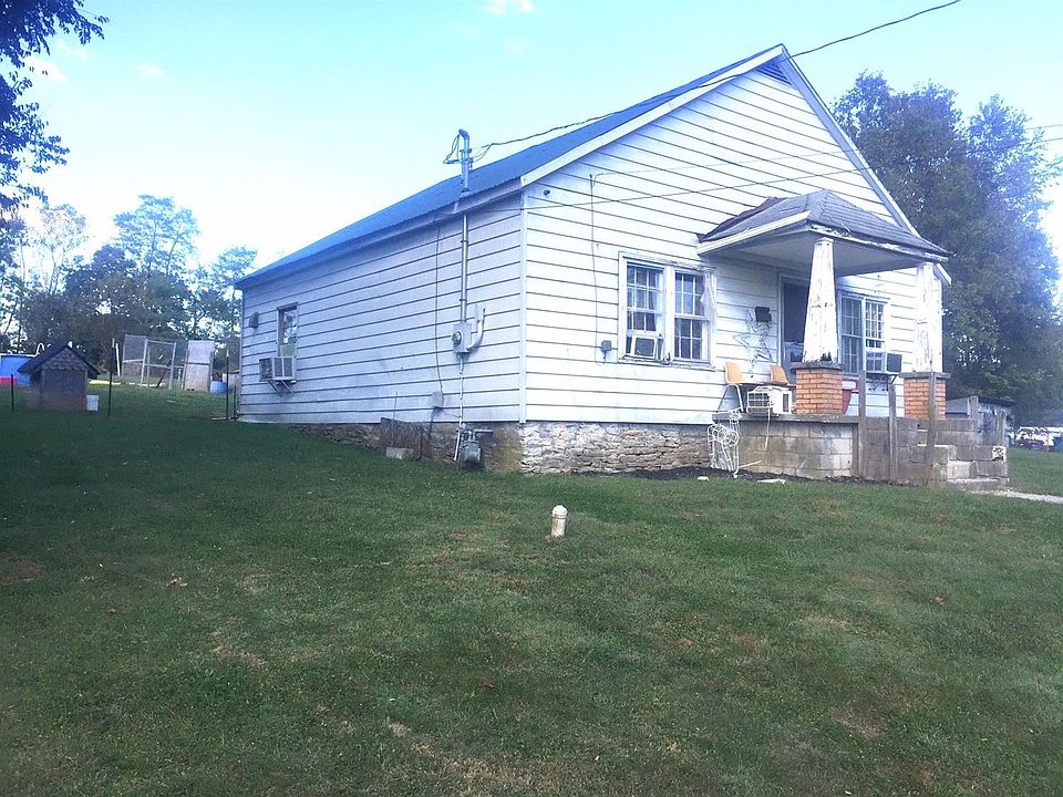 2nd image of 105 Ballard St