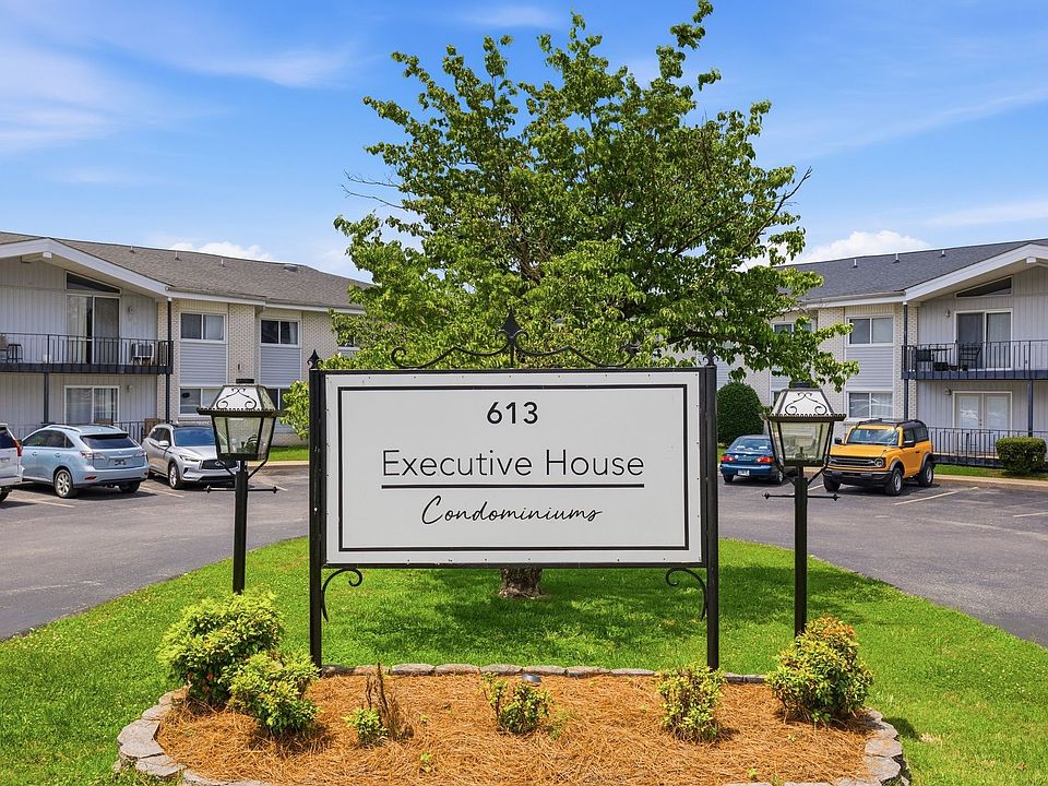 1st image of 613 Hillsboro Rd APT B21