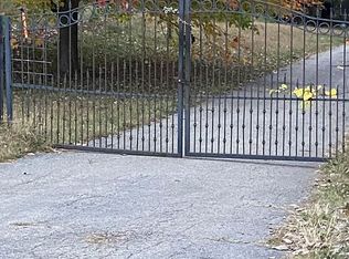 2480 Arthur Rd, Springfield, OH 45502