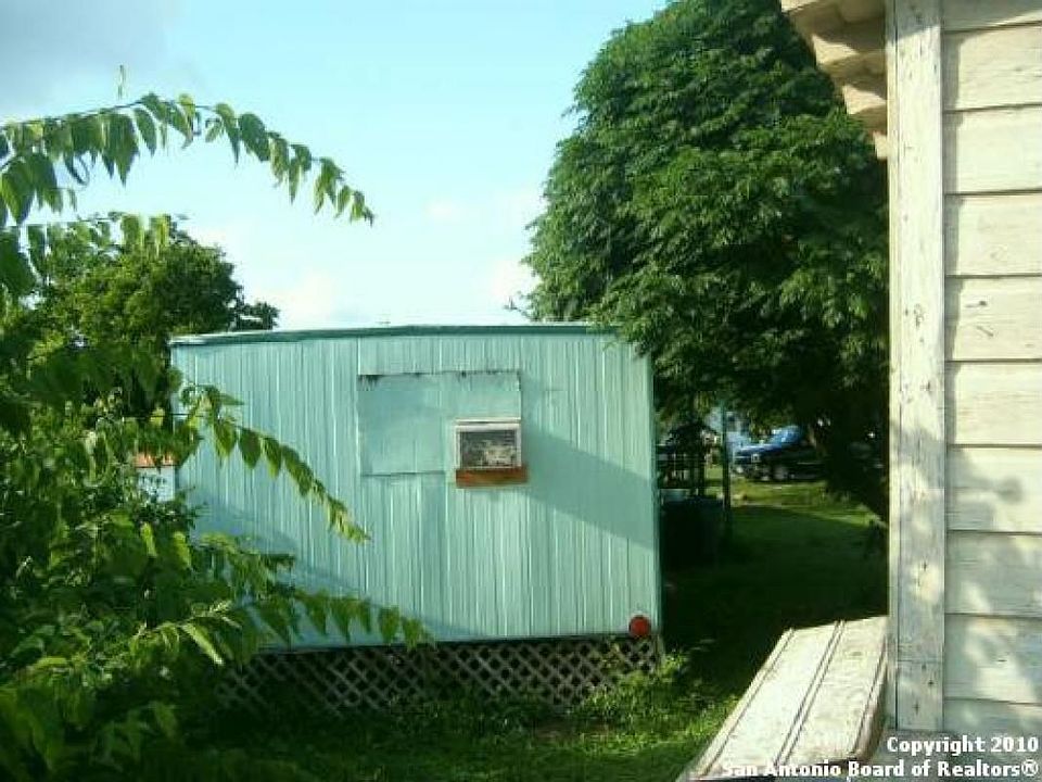 1st image of 5671 Randolph Blvd