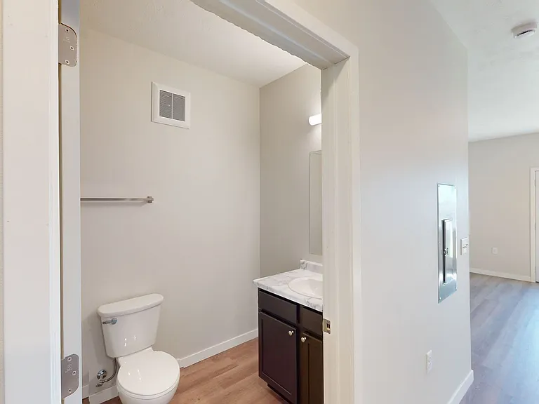 Maple Pass Apartments and Townhomes in Hartford, SD — Photo 23