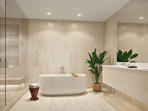 5th image of 1703 Main St #1103
