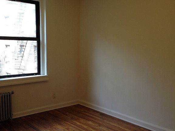 5th image of 4320 48th St APT G34