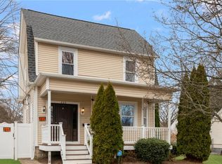 203 Holmes Rd, Warwick, RI 02888