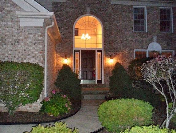 2nd image of 19533 Blue Spruce Dr