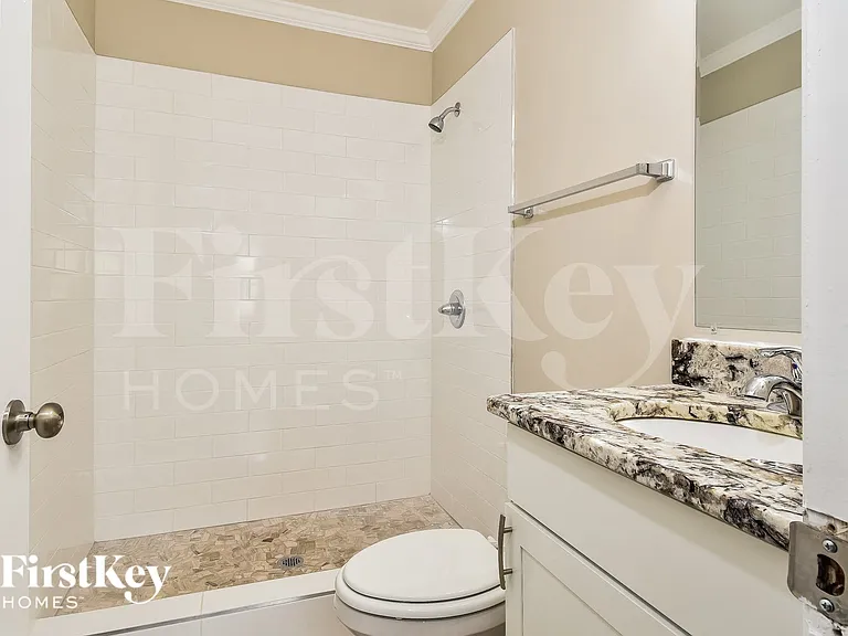 2703 Wynnewood Dr — Photo 13
