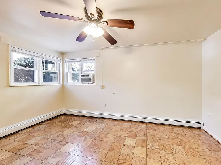 7523 Maple Ave #2 — Photo 15