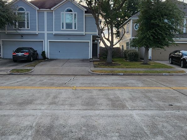 6811 Independence Blvd