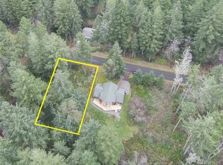 10518 Tahoma Dr, Anderson Island, WA 98303