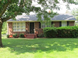 1029 Dandridge Dr, Lynchburg, VA 24501
