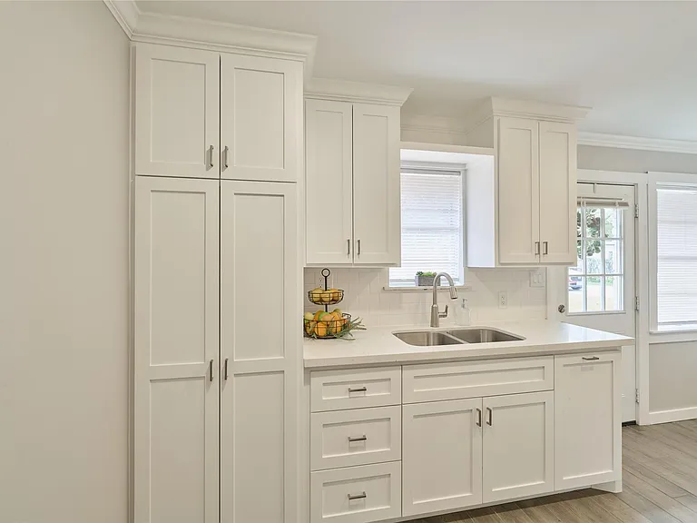 309 S Magnolia St — Photo 14