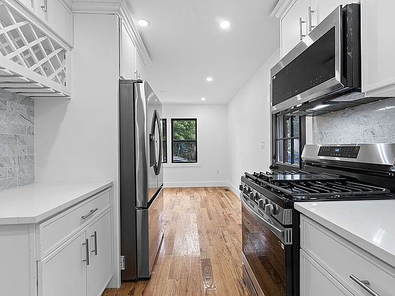 2nd image of 8018 250th St