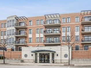 135 S York St UNIT 506, Elmhurst, IL 60126