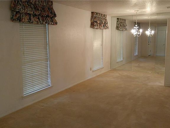 5th image of 1004 Simpson Dr