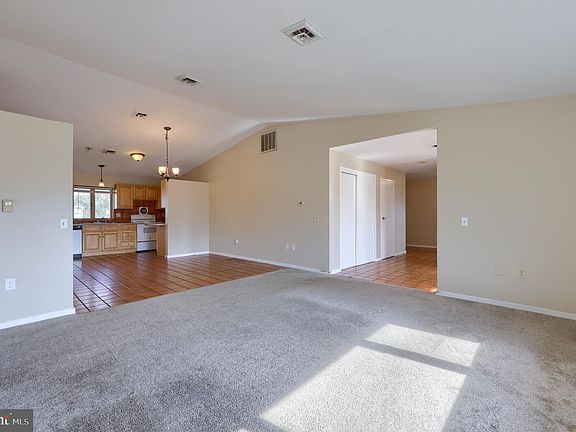 5th image of 500 Cherry St