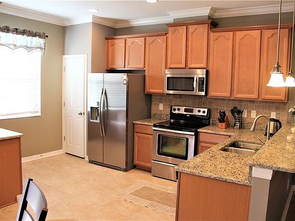 5th image of 12533 Streamdale Dr